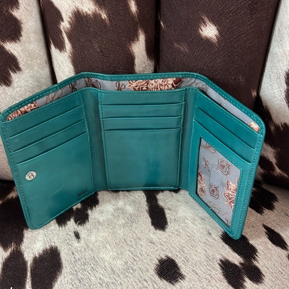 Hobo Jill Tri-Fold Wallet - Picture 3 of 7